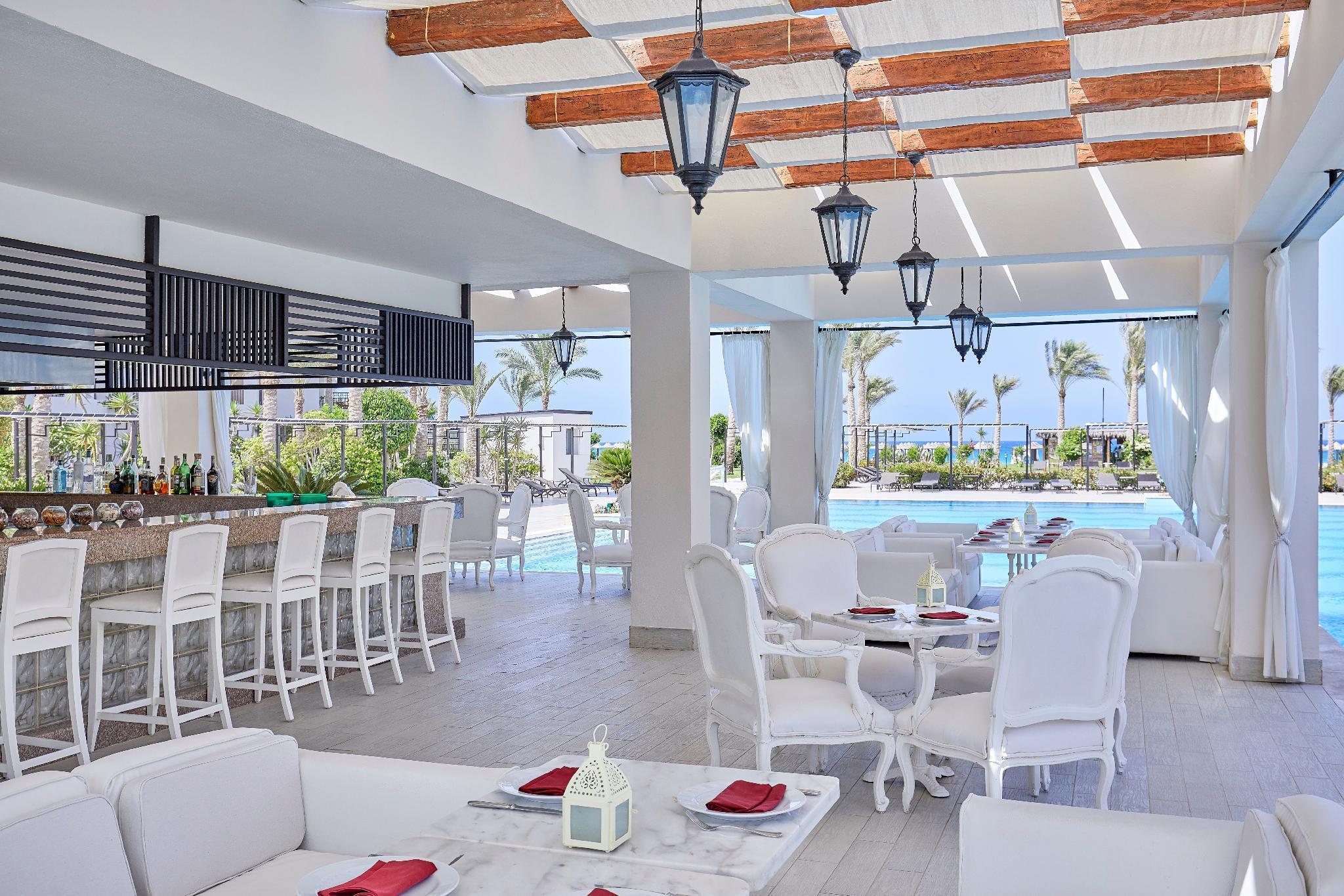 Jaz Elite Crystal, Almaza Bay Hotel Марса Матрух Екстериор снимка