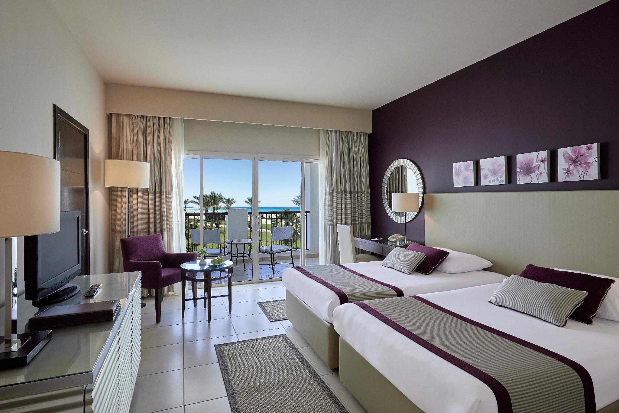 Jaz Elite Crystal, Almaza Bay Hotel Марса Матрух Екстериор снимка