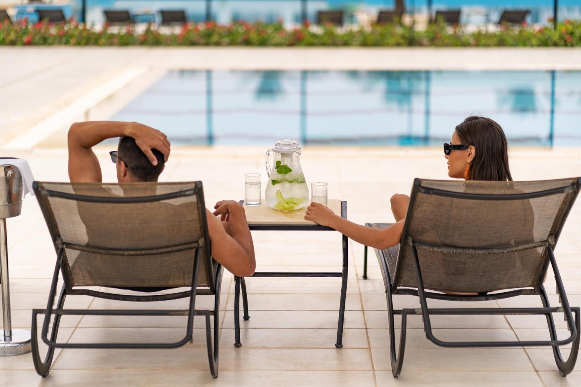 Jaz Elite Crystal, Almaza Bay Hotel Марса Матрух Екстериор снимка