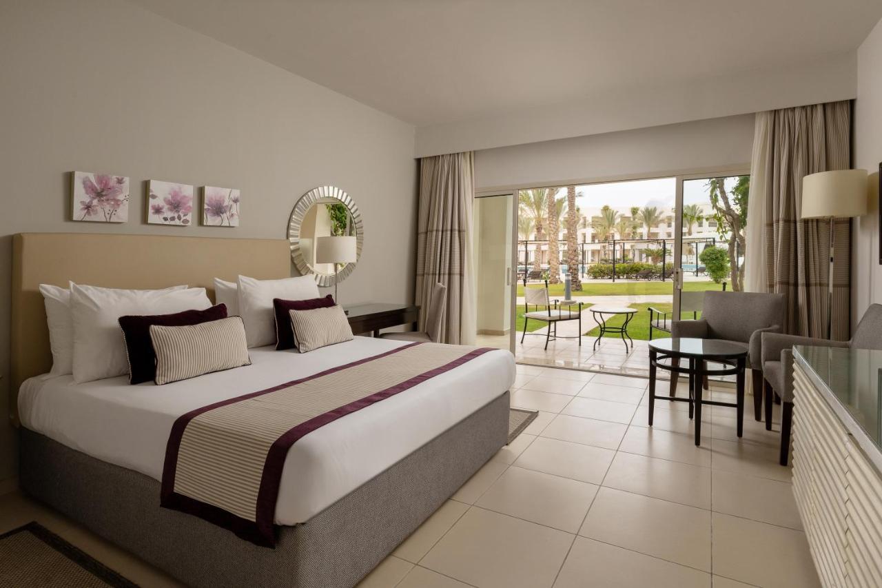 Jaz Elite Crystal, Almaza Bay Hotel Марса Матрух Екстериор снимка